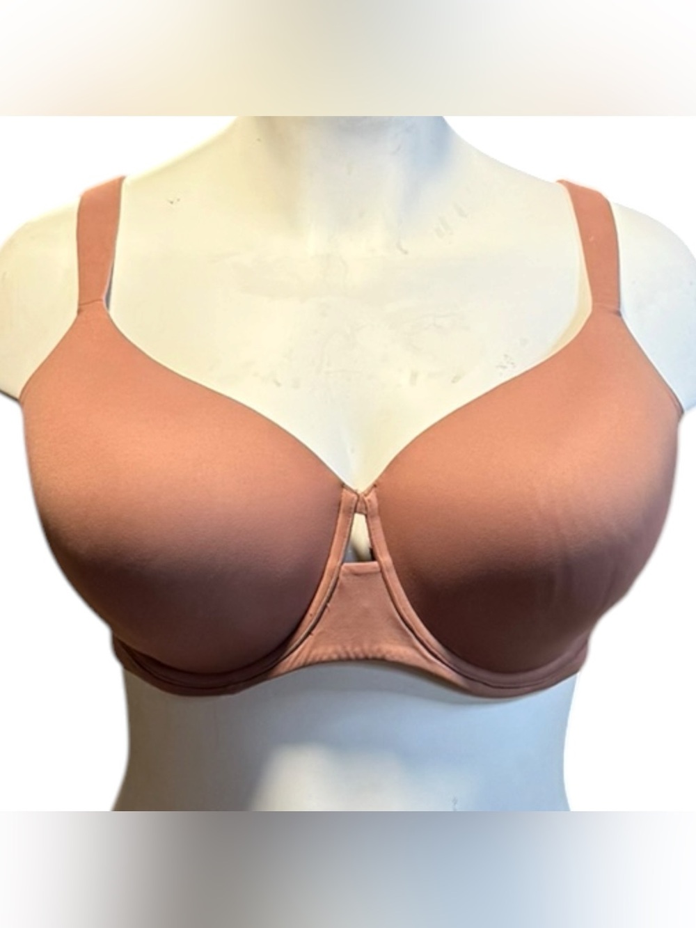 NWOT Ambrielle Super Soft Full Coverage Bra 46G